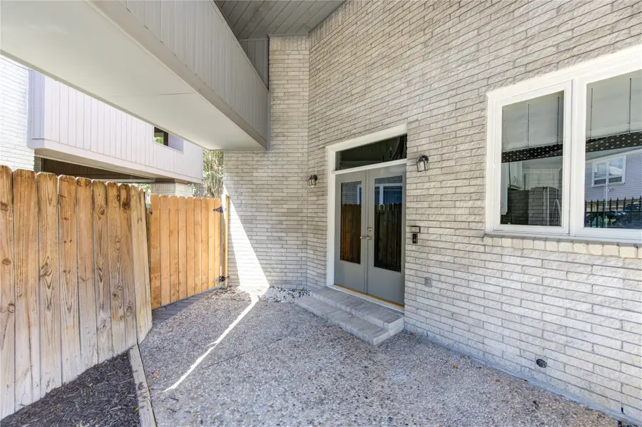 2524 Nantucket Drive #B, Houston, TX 77057 - Image #3