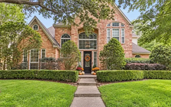 2106 Mountain Lake Drive, Kingwood, TX 77345