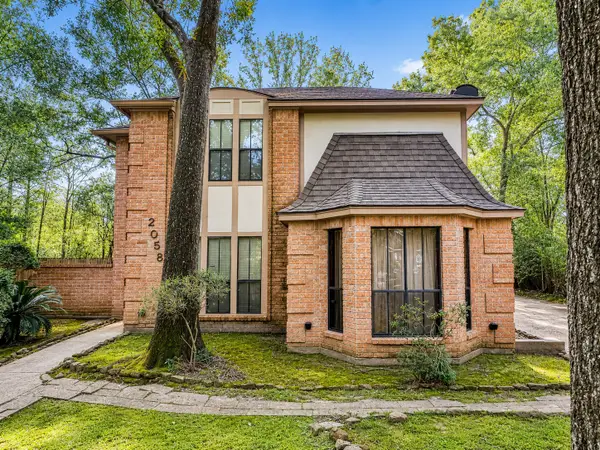 2058 Parkdale Drive, Houston, TX 77339
