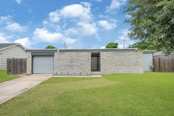 7839 Fondren Road, Houston, TX 77074