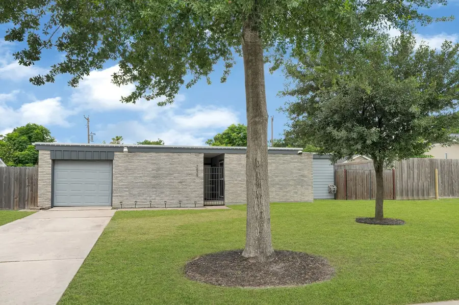 7839 Fondren Road, Houston, TX 77074 - #2