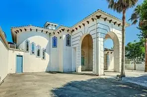 135 1st Street, Dickinson, TX 77539 - Image #3