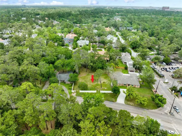 5210 Woodway Drive, Houston, TX 77056