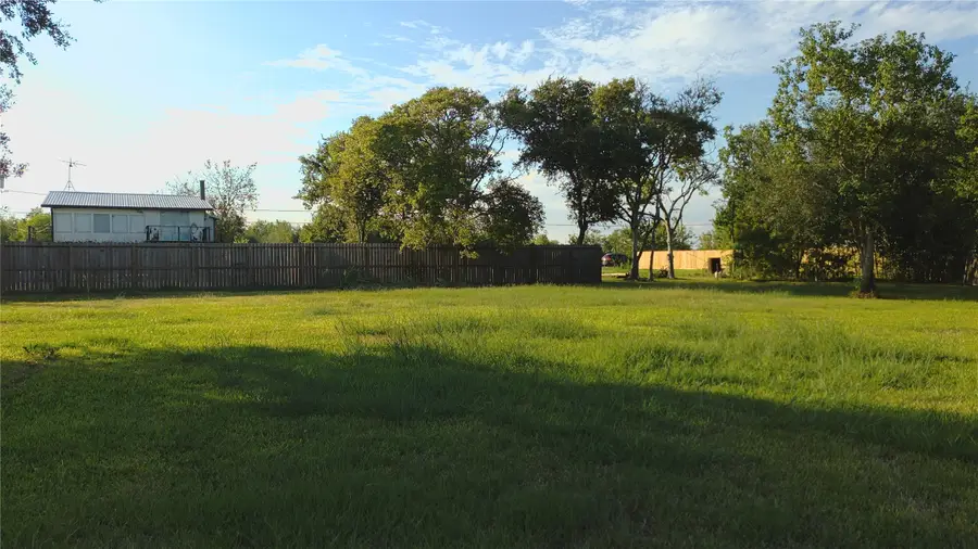 2370 Bryan Street, San Leon, TX 77539 - #3