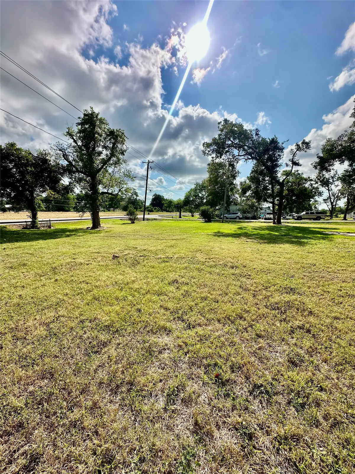 400 Old Angleton Road, Clute, TX 77531 - #1