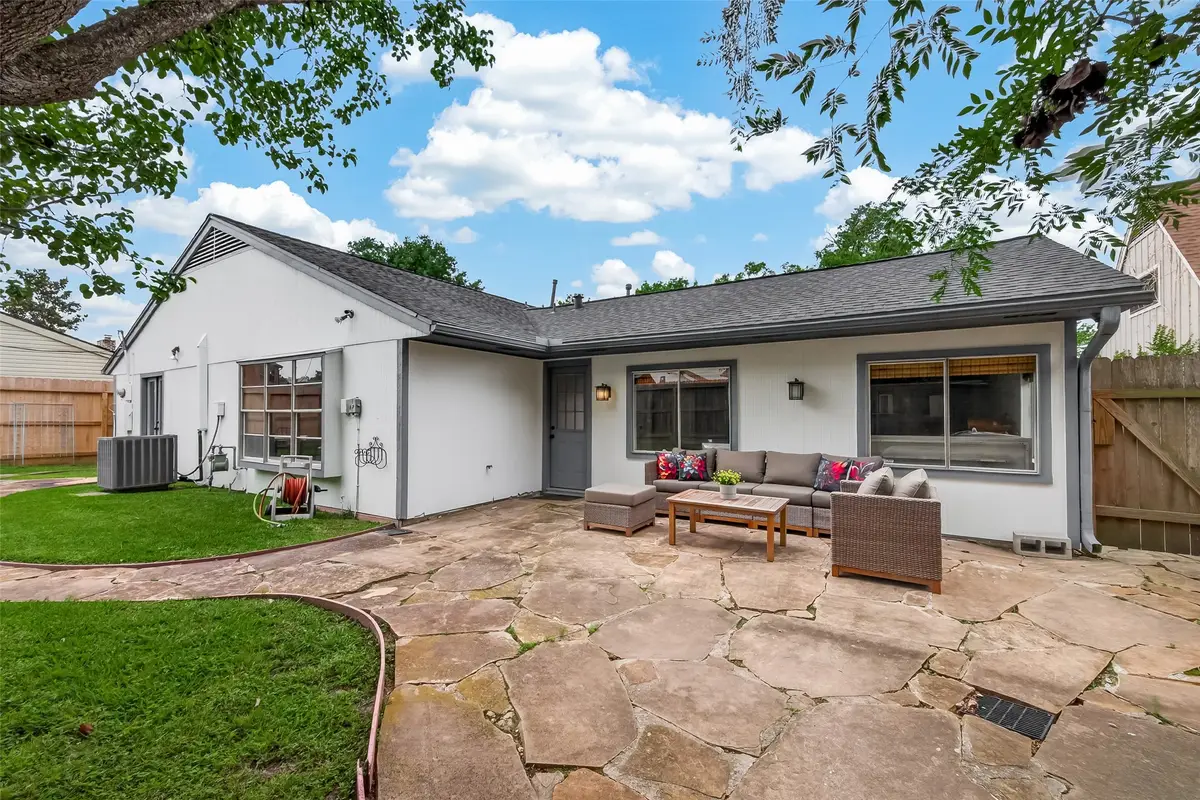 2814 Shadowdale Drive, Houston, TX 77043 - #1