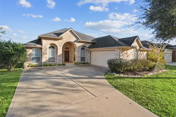8723 Rocky Knoll Lane, Rosenberg, TX 77469
