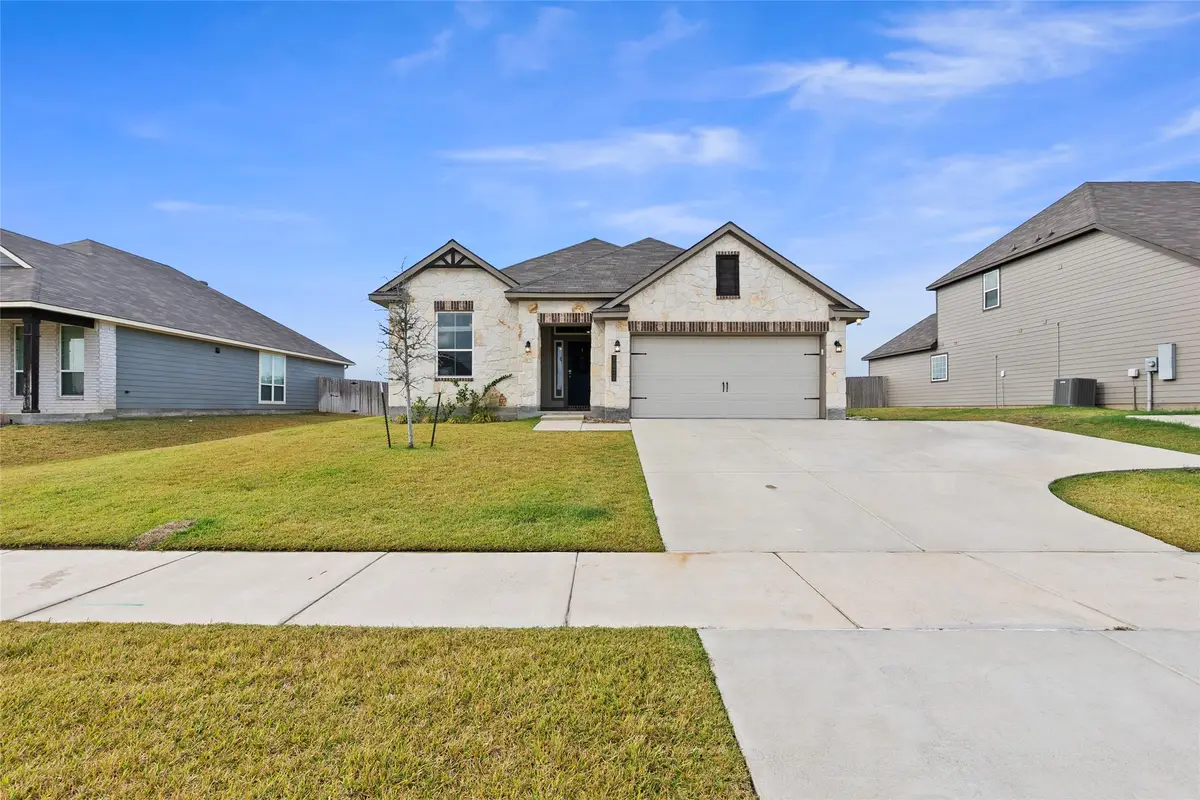 1932 Viva Road, Bryan, TX 77807 - Image #1