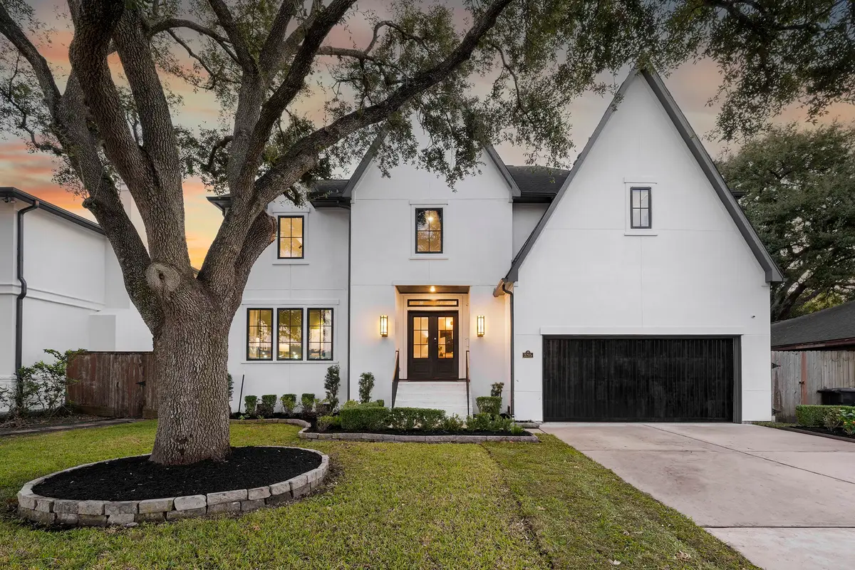 3205 Durhill Street, Houston, TX 77025 - Image #1