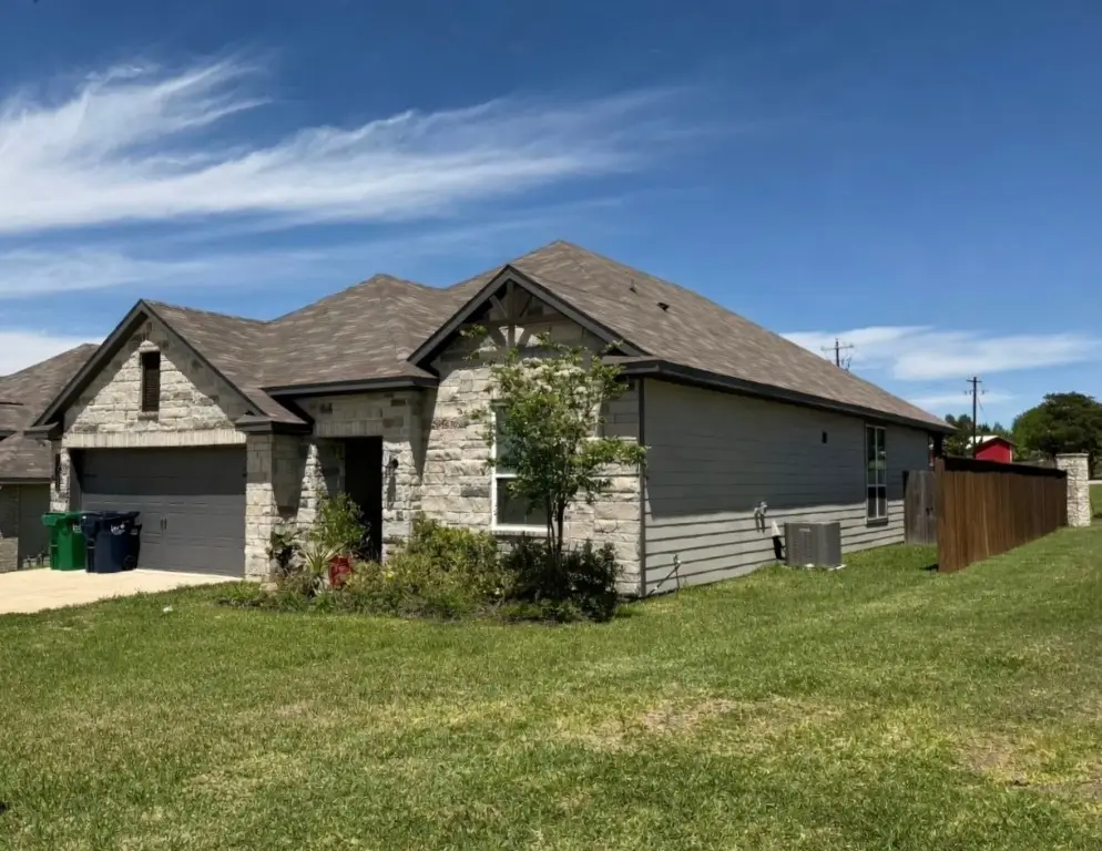 1452 Lake Ridge Drive, Brenham, TX 77833 - #1