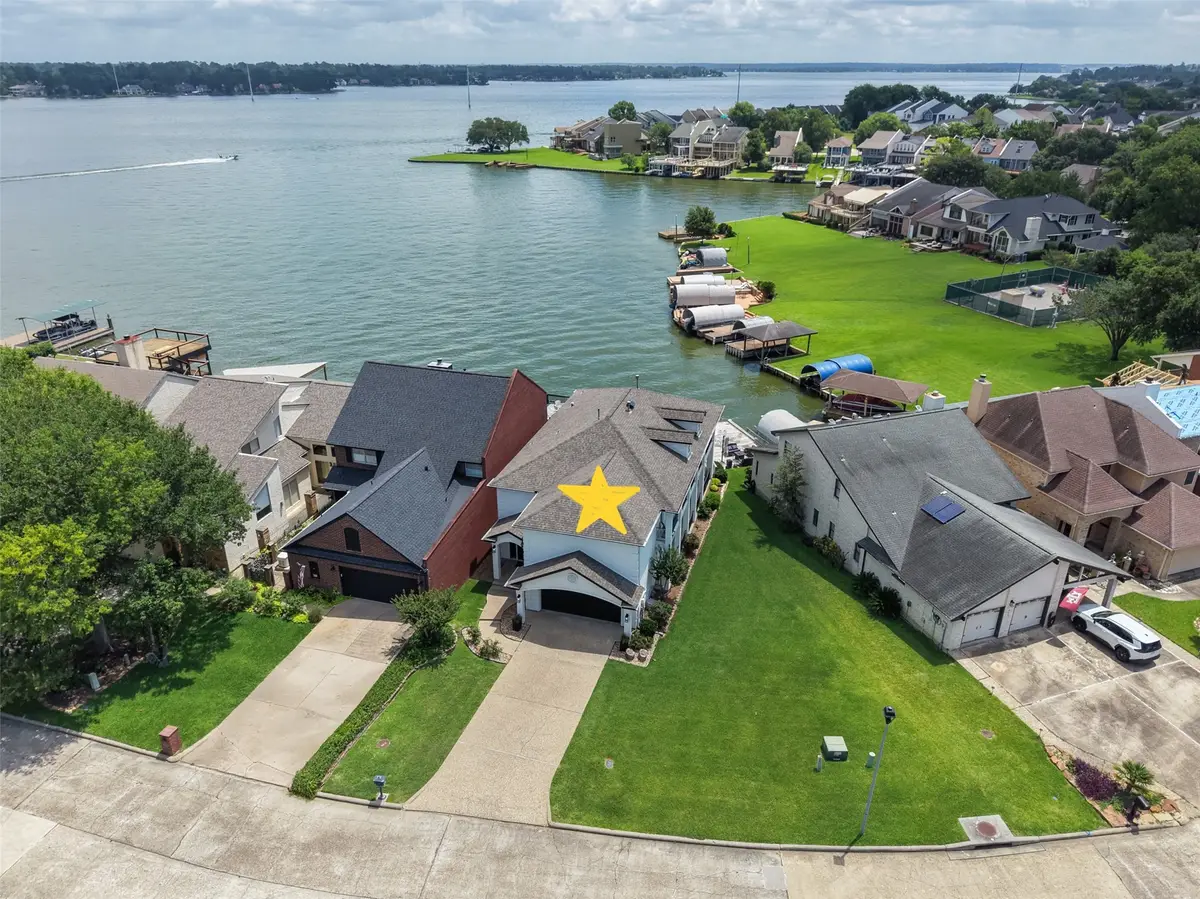 204 April Waters Drive N, Montgomery, TX 77356 - #1
