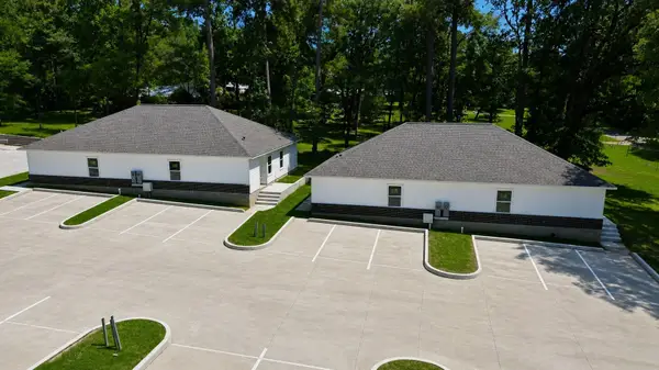103 Summer Place, Huntsville, TX 77340