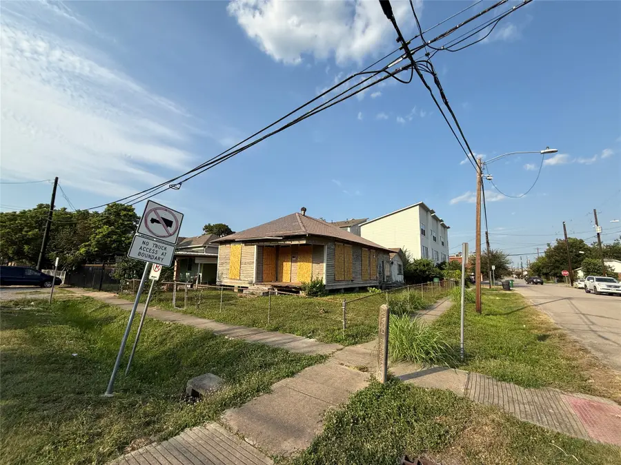 2402 Freeman Street, Houston, TX 77009 - #3