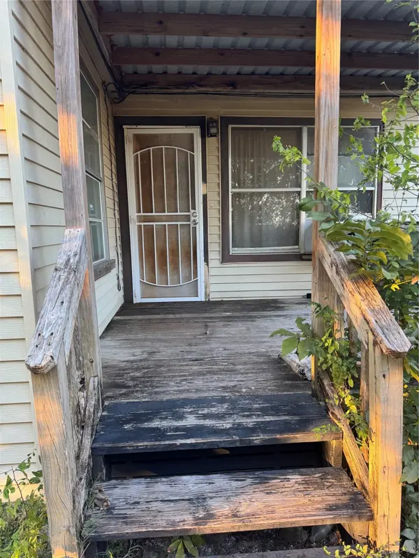 3402 W Cedar Bayou Lynchburg Road, Baytown, TX 77521