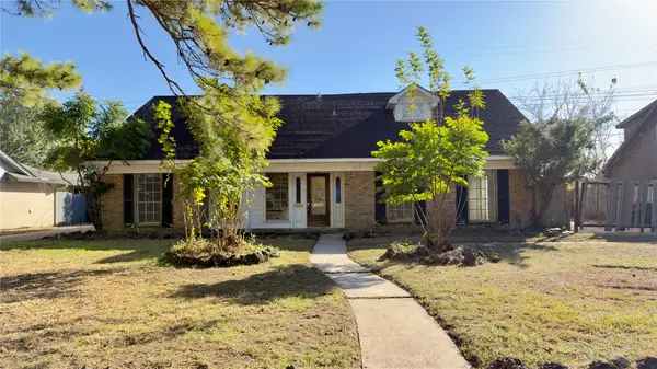 7919 Twin Hills Drive, Houston, TX 77071