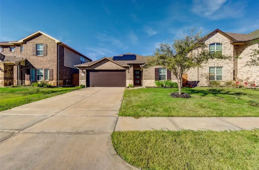 1207 Cascade Hills Drive, Rosharon, TX 77583 - #2