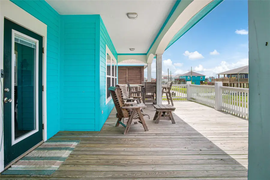 988 Gulf Road, Crystal Beach, TX 77650 - #3