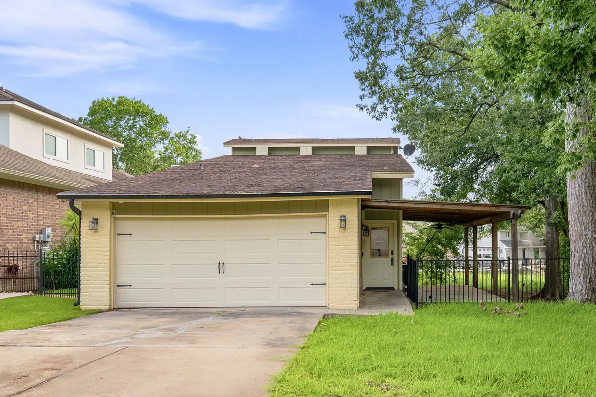 2931 Whitman Drive, Montgomery, TX 77356 - #1
