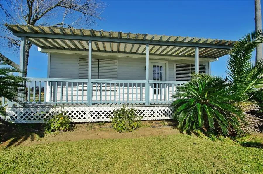 436 9th Street, San Leon, TX 77539 - #3