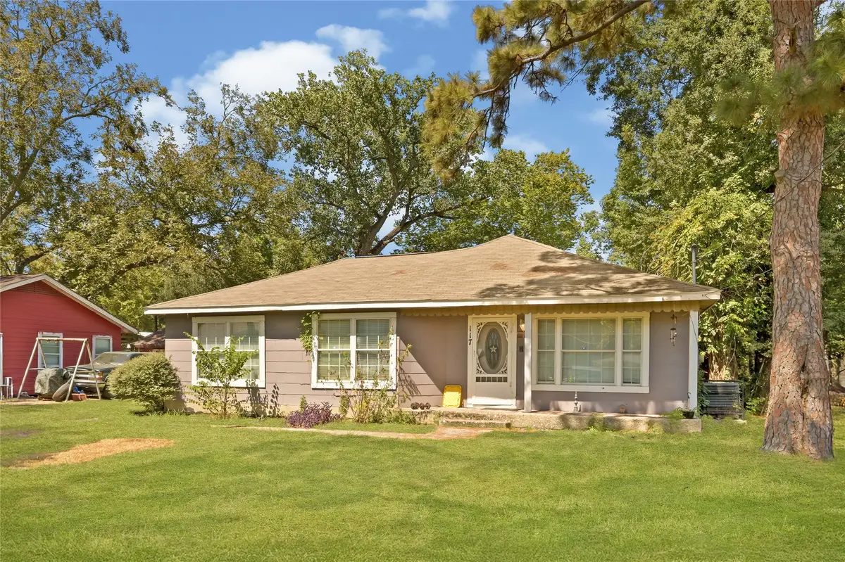 117 Pecan Drive, Baytown, TX 77520 - #1