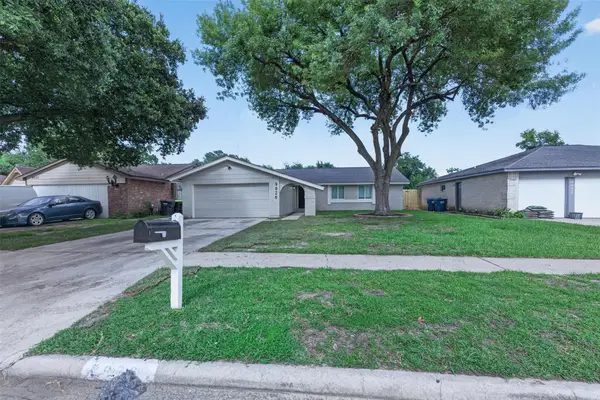 9626 Desert Flower Lane, Houston, TX 77086