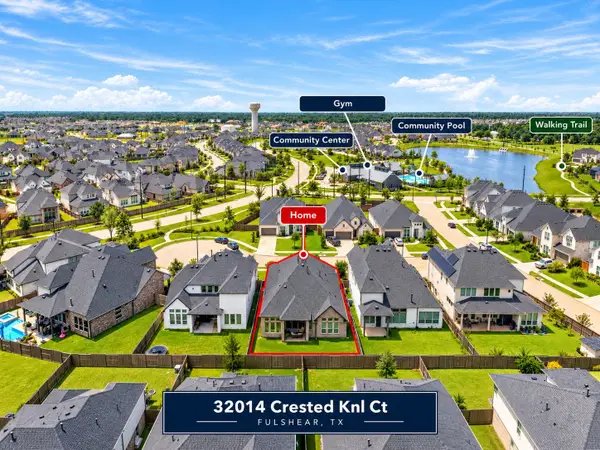 32014 Crested Knoll Court, Fulshear, TX 77441