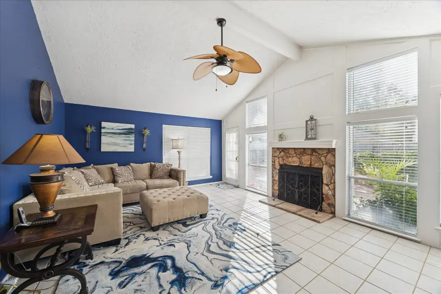 24919 Bovington Drive, Spring, TX 77389 - Image #2