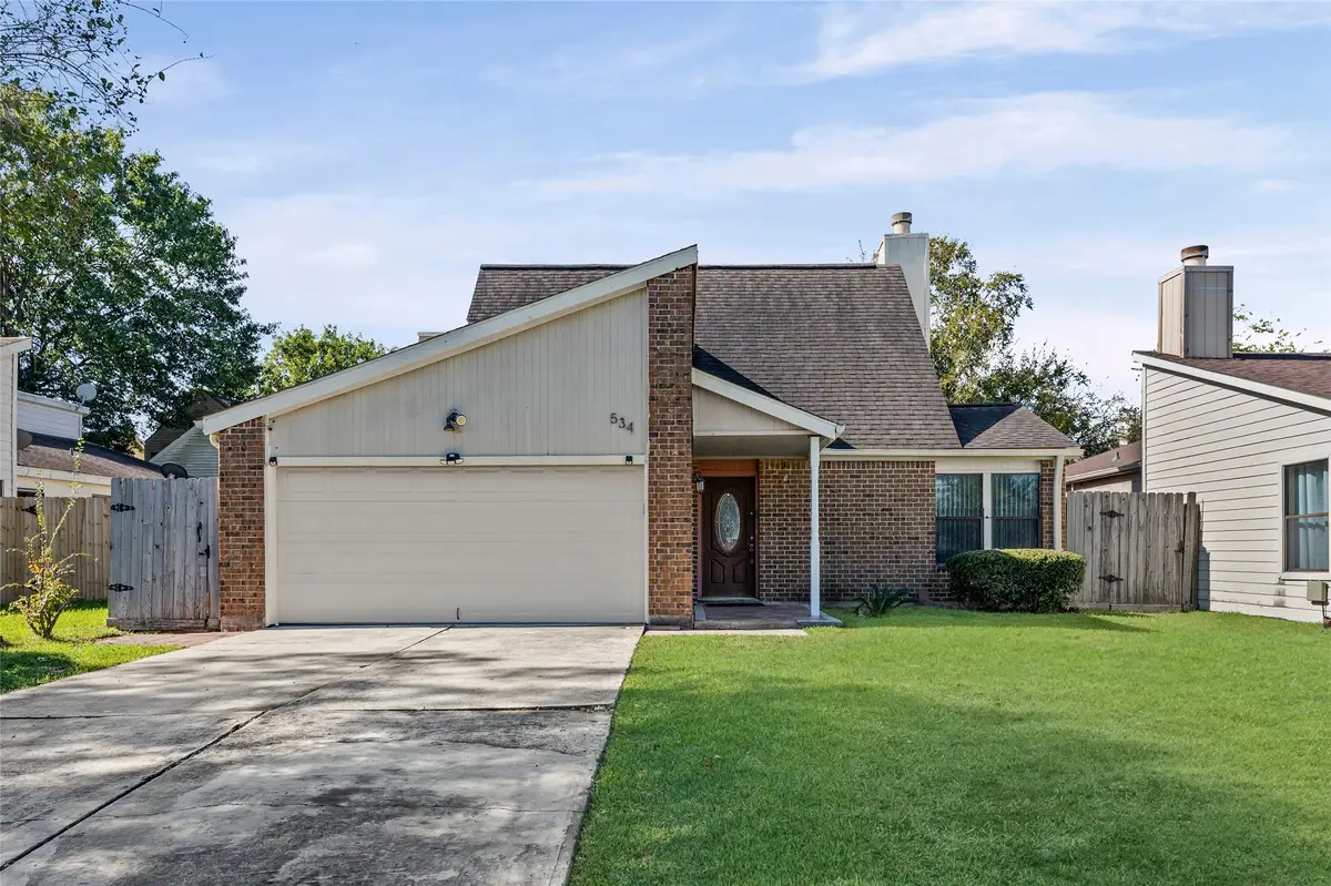 534 Shady Dale Drive, Stafford, TX 77477 - Image #1