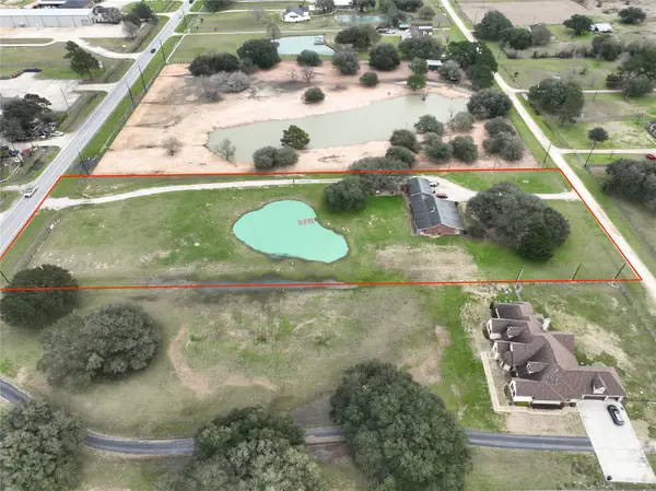 28302 Piney Corners, Waller, TX 77484