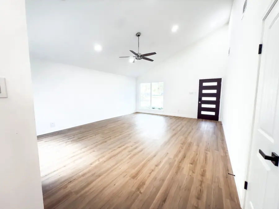 3819 Bear Creek Meadows Lane, Houston, TX 77043 - Image #3