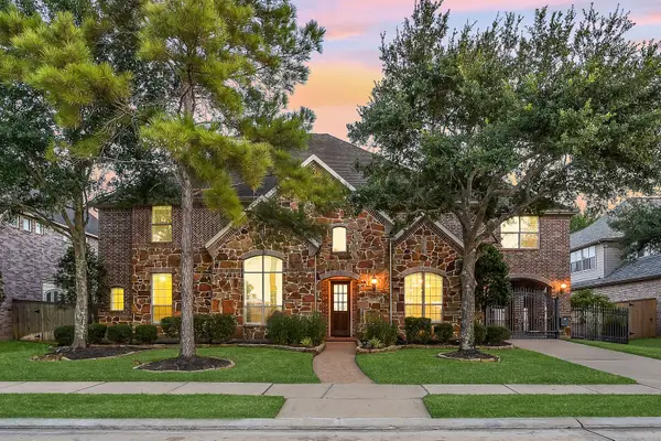 25411 Springwood Lake Drive, Katy, TX 77494