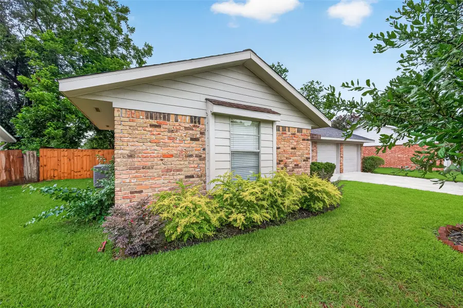 5921 Ariel Street, Houston, TX 77074 - #2