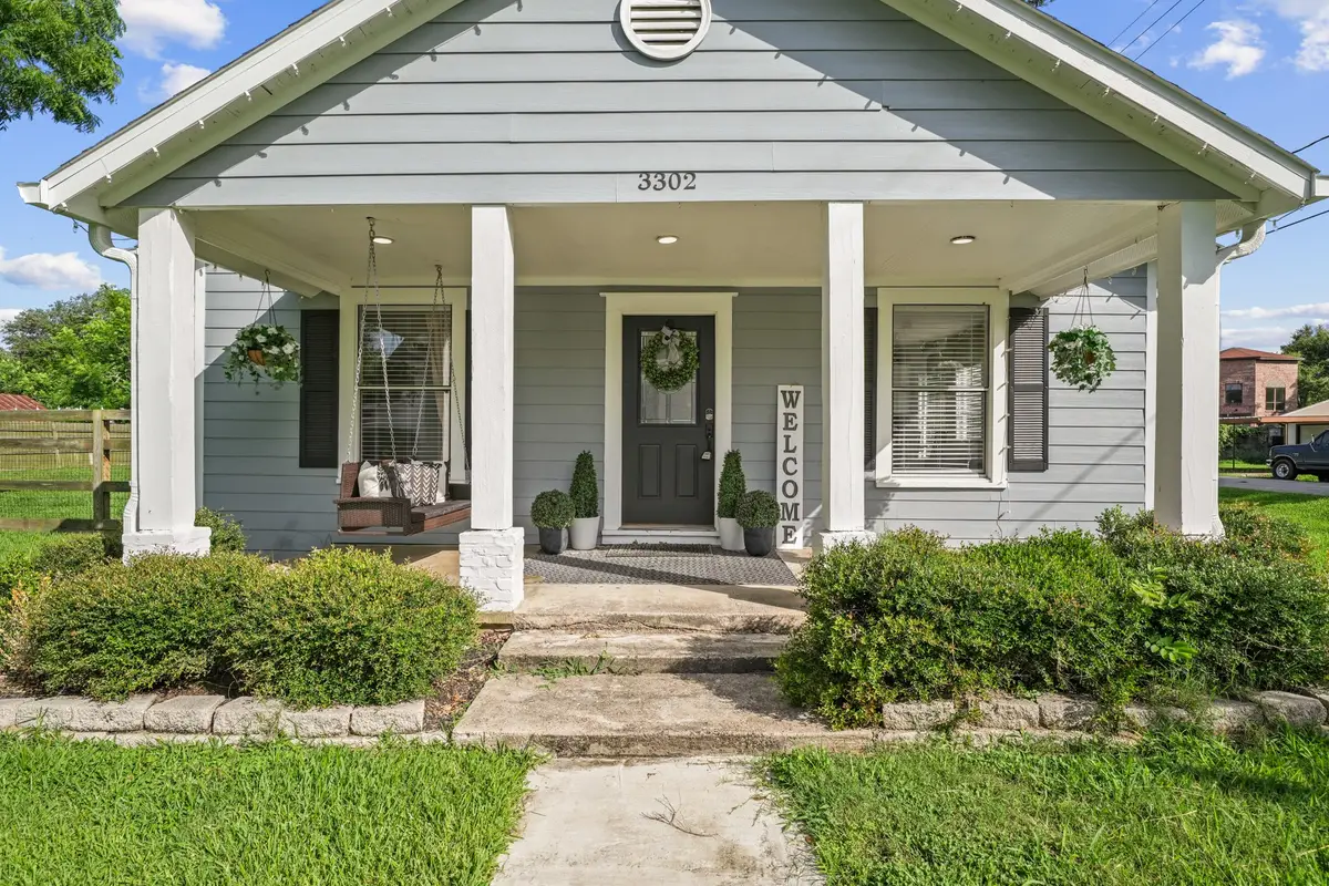 3302 North Avenue, Needville, TX 77461 - #1