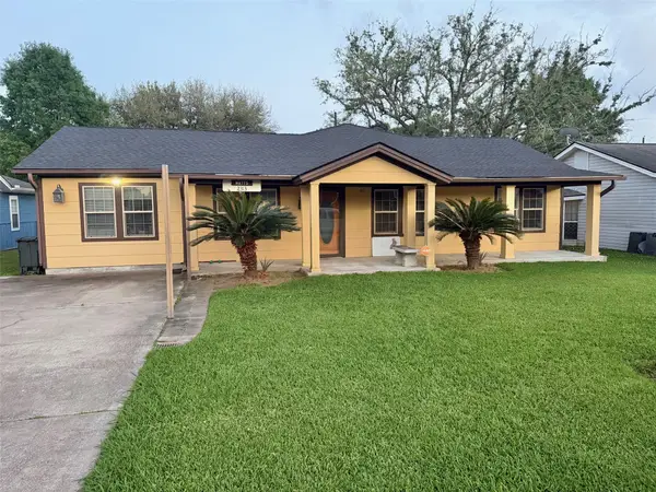2313 3rd Street, Port Neches, TX 77651