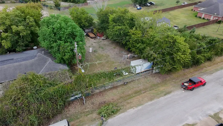 303 Sachnik Drive, Pasadena, TX 77502 - #2