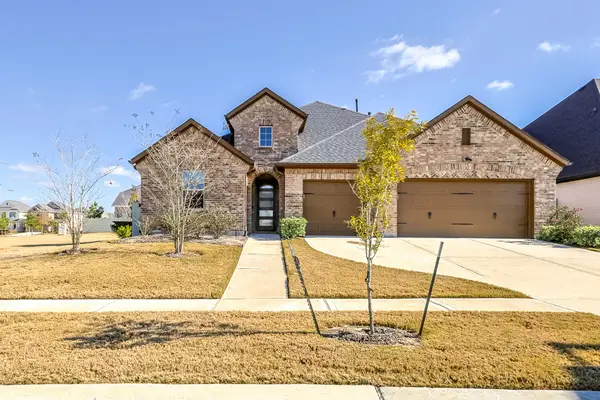 10337 Bayou Oaks Drive, Conroe, TX 77385