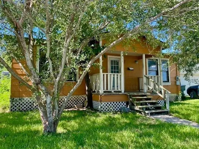 2411 67th Street, Galveston, TX 77551 - Image #2