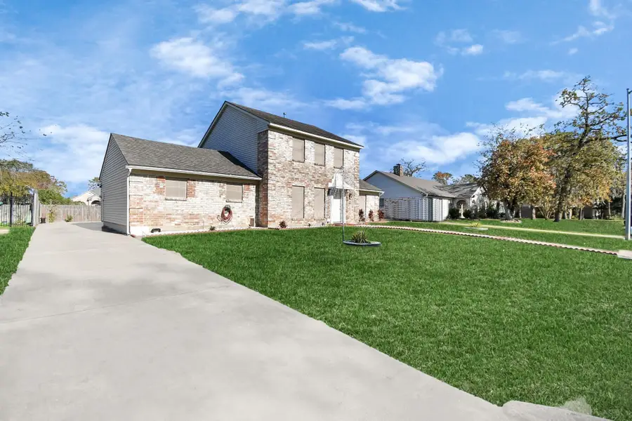 10011 Cantertrot Drive, Humble, TX 77338 - Image #2