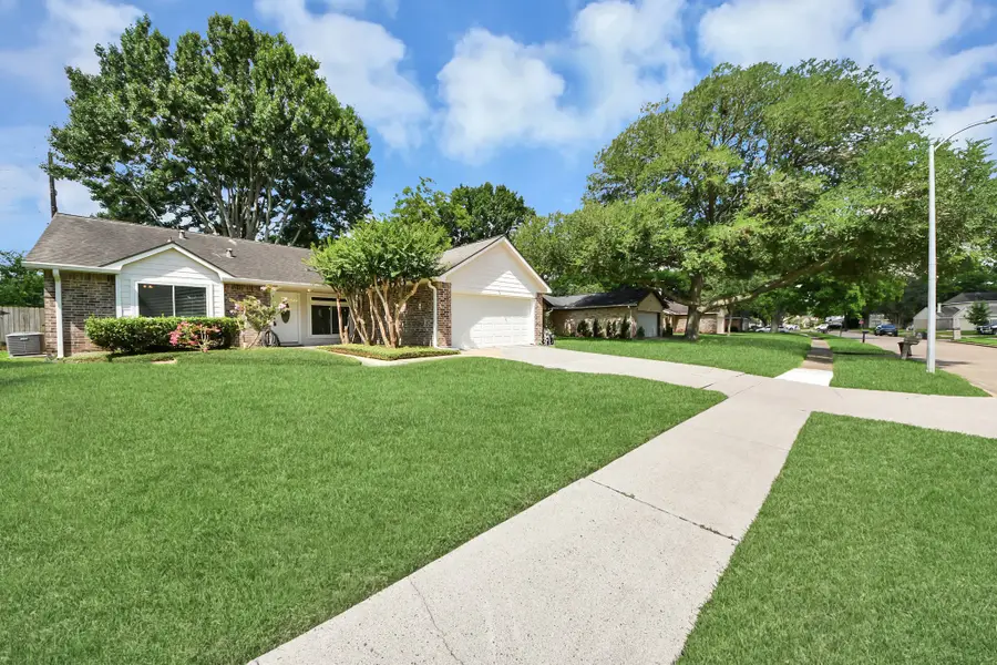 2422 Woven Wood Lane, Richmond, TX 77406 - #2