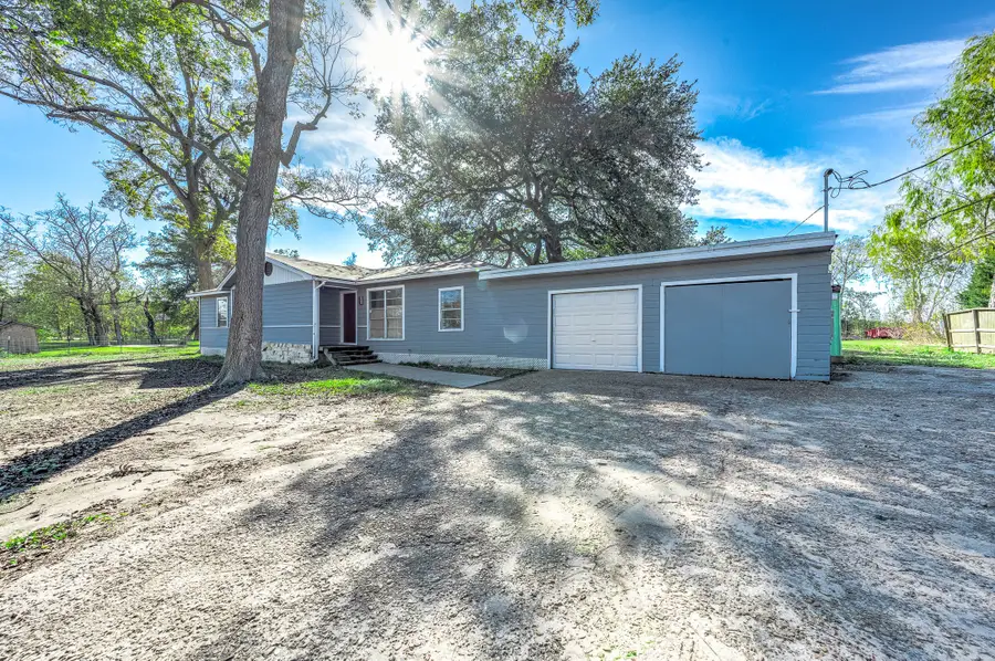 2227 County Road 737, Alvin, TX 77511 - Image #3