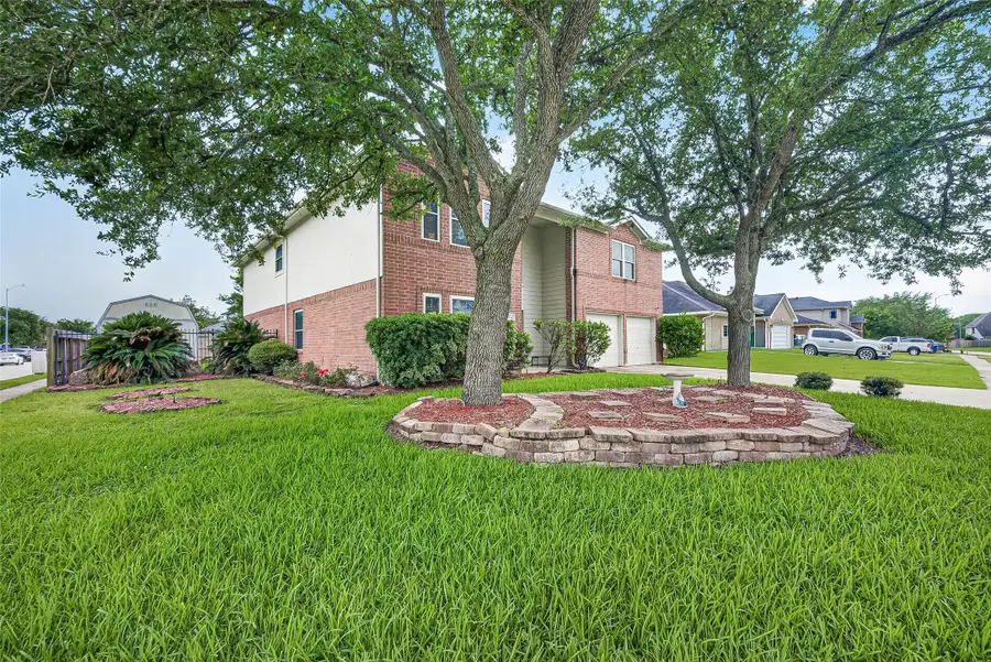 10634 Redwood Drive, Baytown, TX 77523 - #3