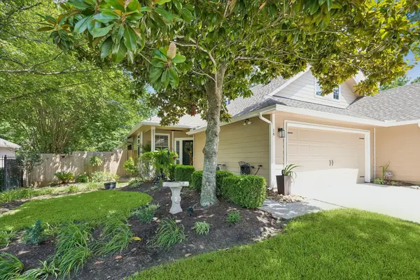 14 Fitzroy Place, Conroe, TX 77384