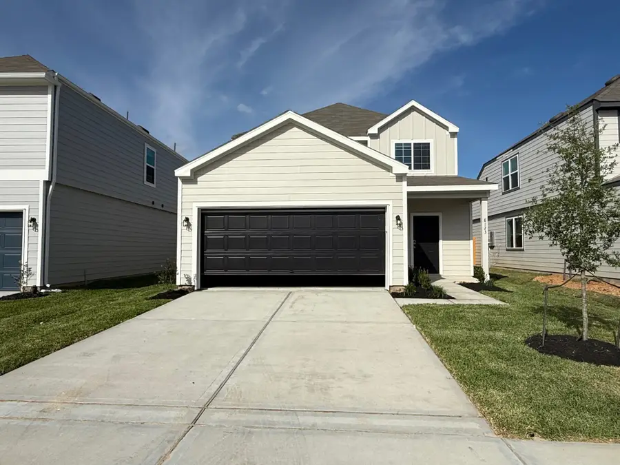 8123 Burnt Orchid Drive, Houston, TX 77016 - #2