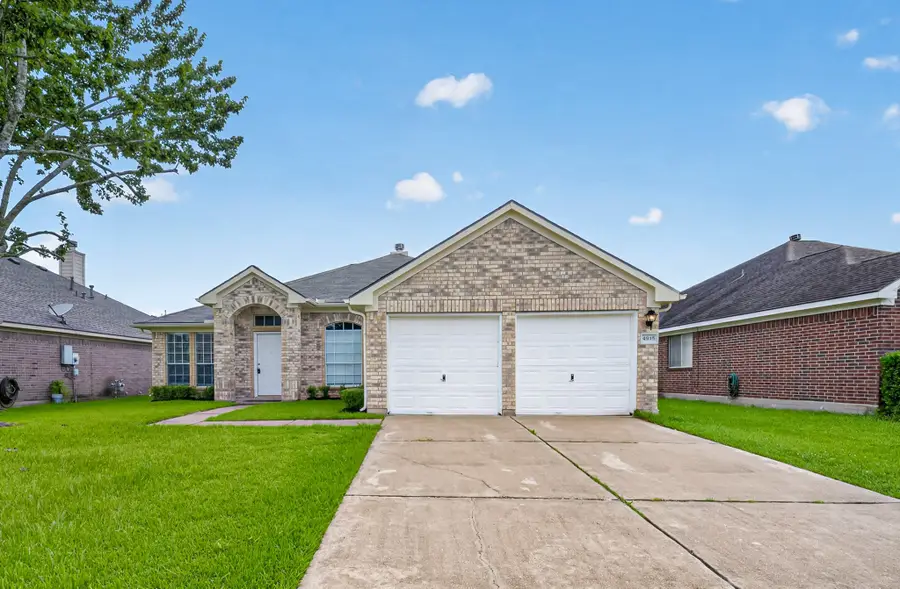 4915 Lochman Lane, Pearland, TX 77584 - #2