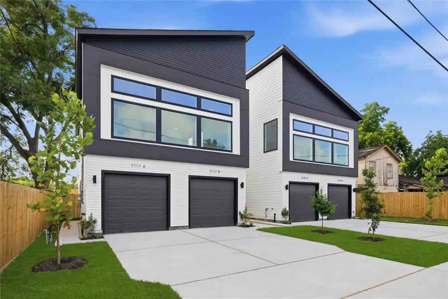 7119 Eastwood Street #A-B, Houston, TX 77021 - #3