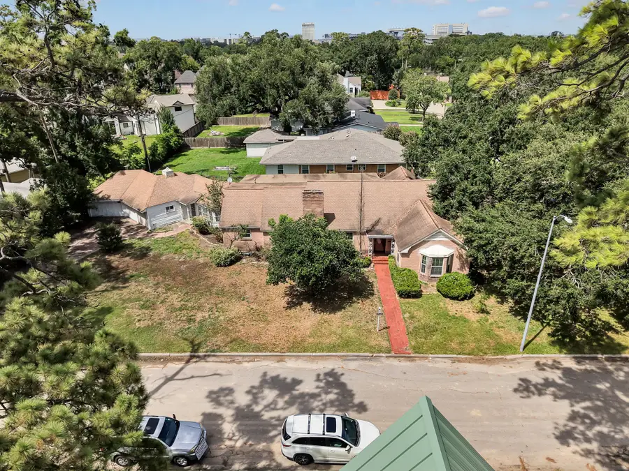 4425 Laurel Drive, Houston, TX 77021 - #3