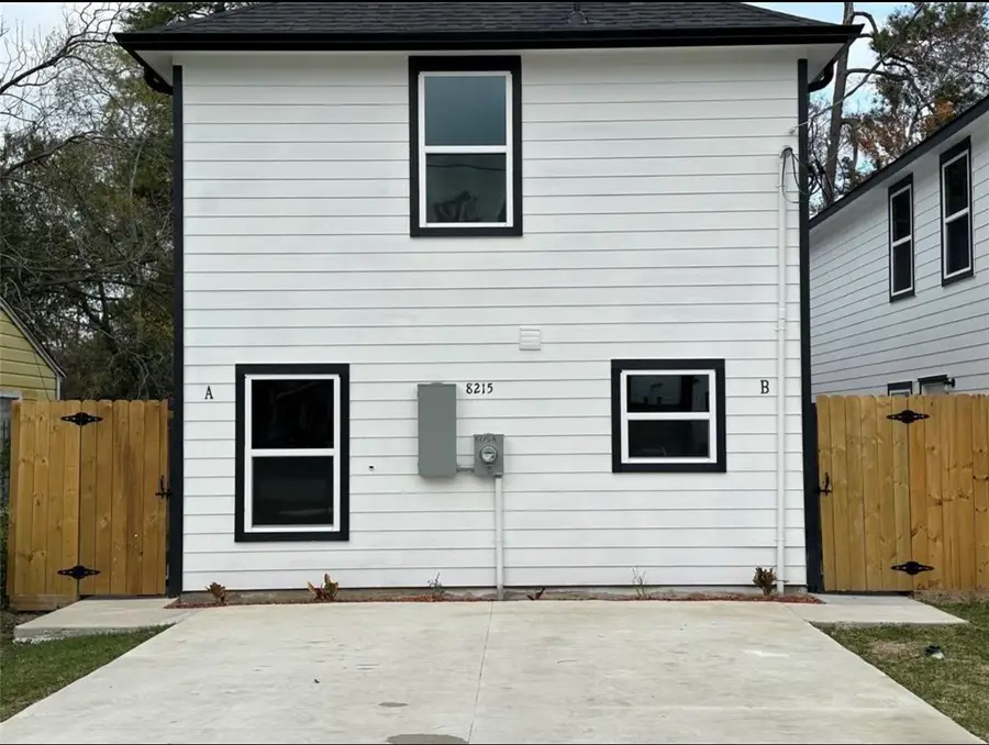 8215 Crestview Drive, Houston, TX 77028 - #2