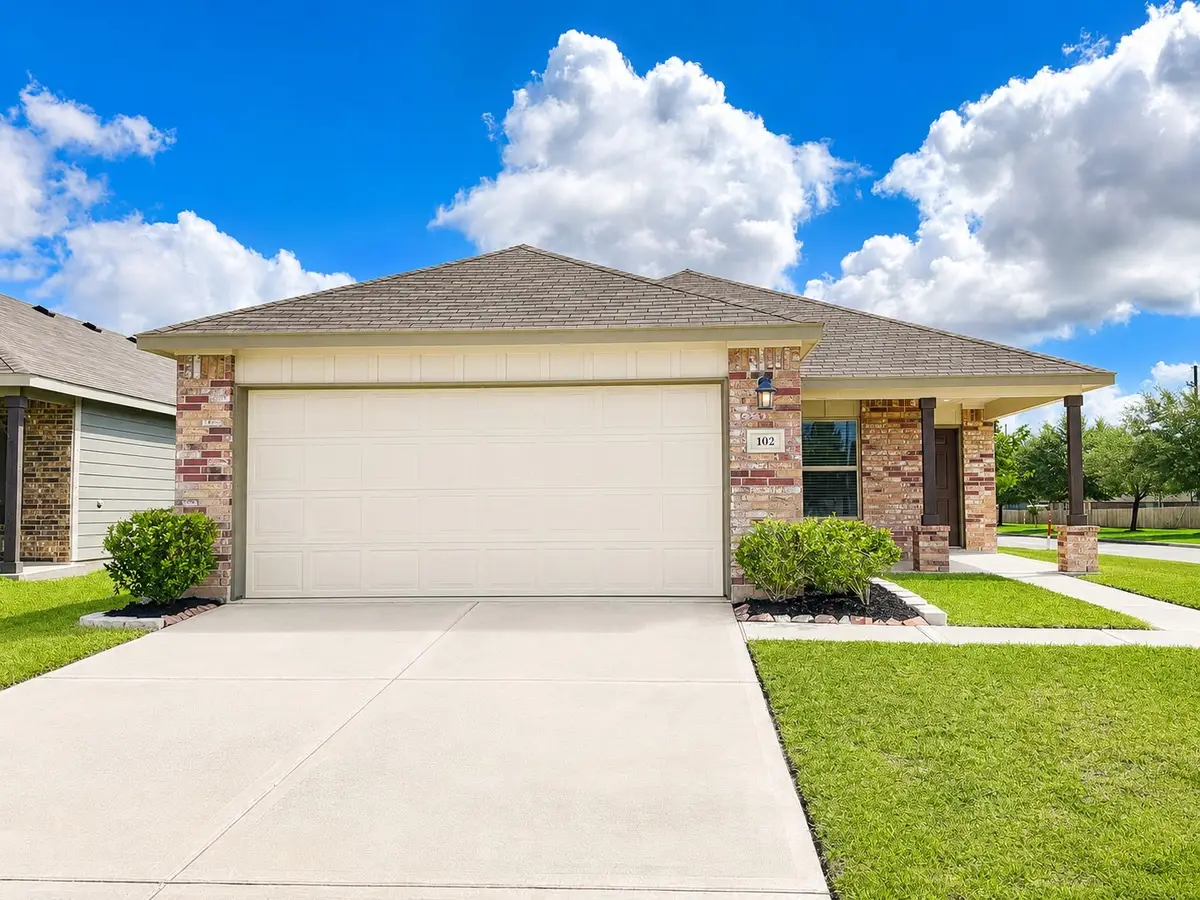 102 Bellewood Manor Drive, Magnolia, TX 77354 - #1