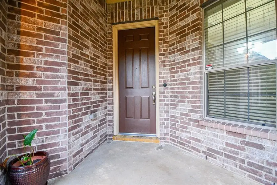 2114 Ascot Ln, Sugar Land, TX 77479 - #2