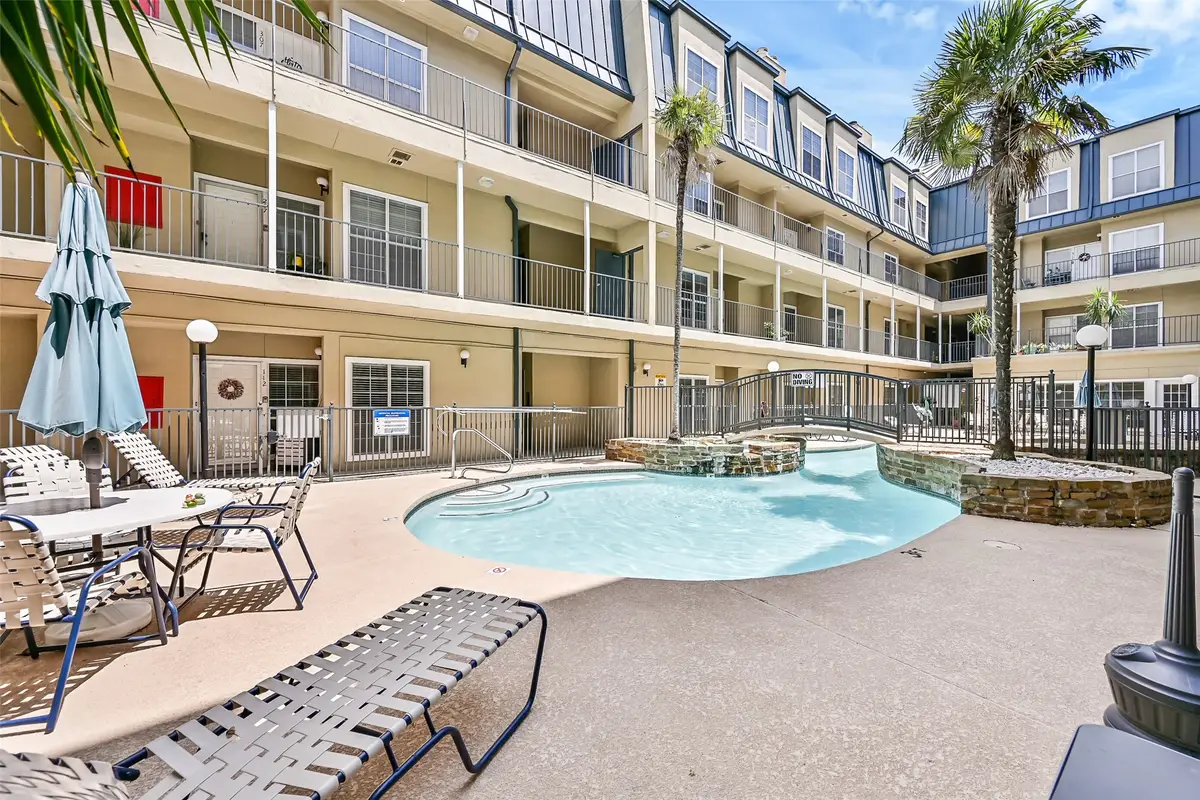 921 Marine Drive #223, Galveston, TX 77550 - Image #1